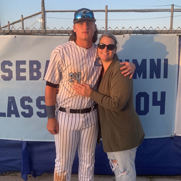 Meet your Posher, Kimberly - Picture 9 of 15